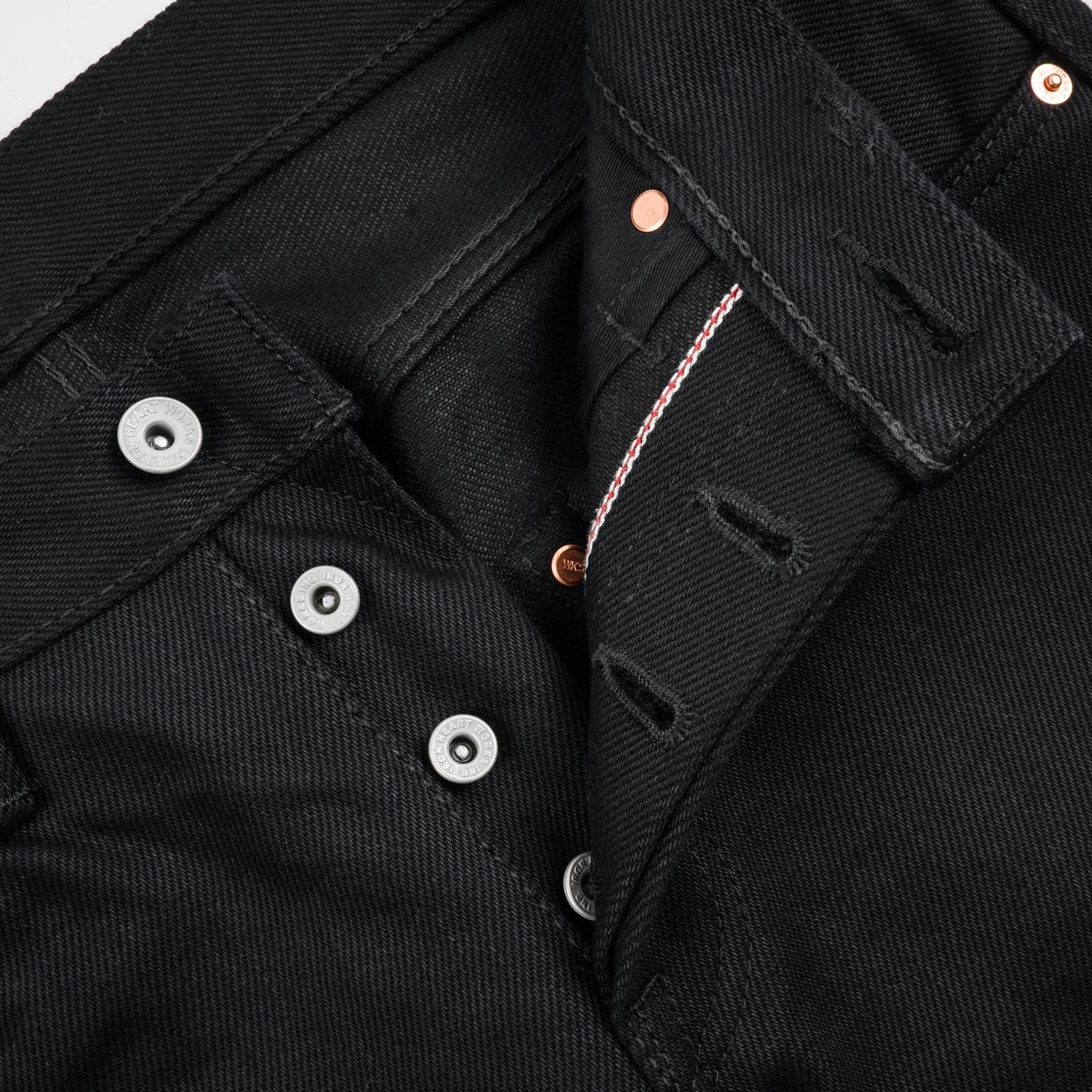 IH-777S-SB 21 oz. Slim Tapered Superblack Non-Fade