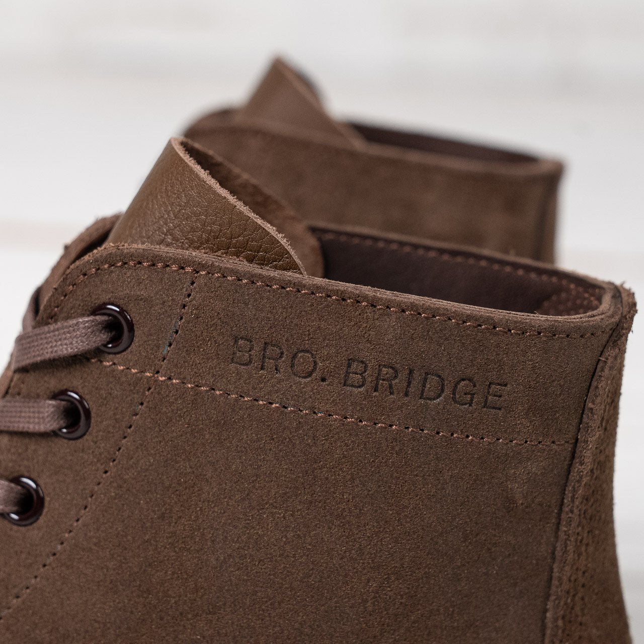 Escape II Boot Suede Brown
