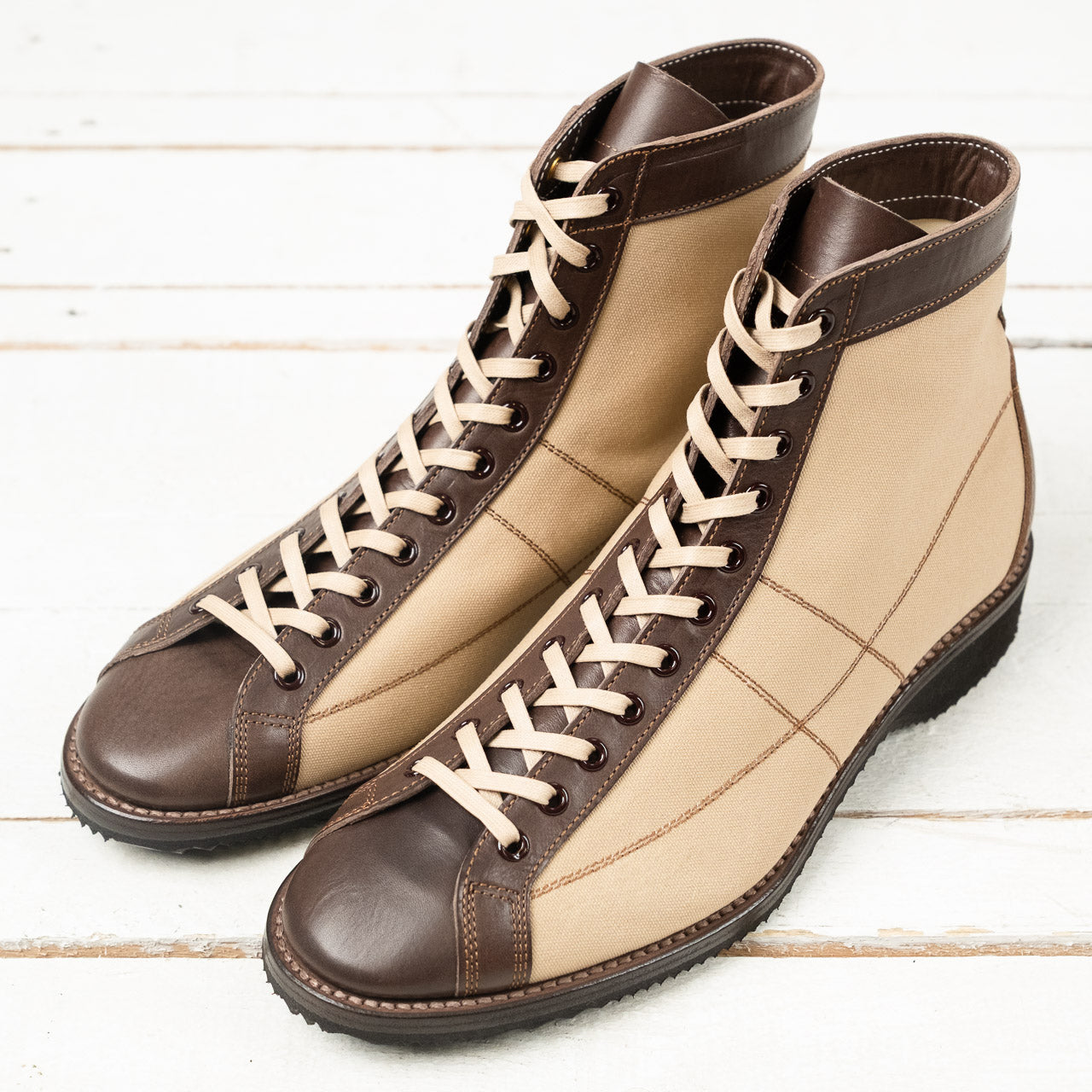 Henry Boot Canvas Brown