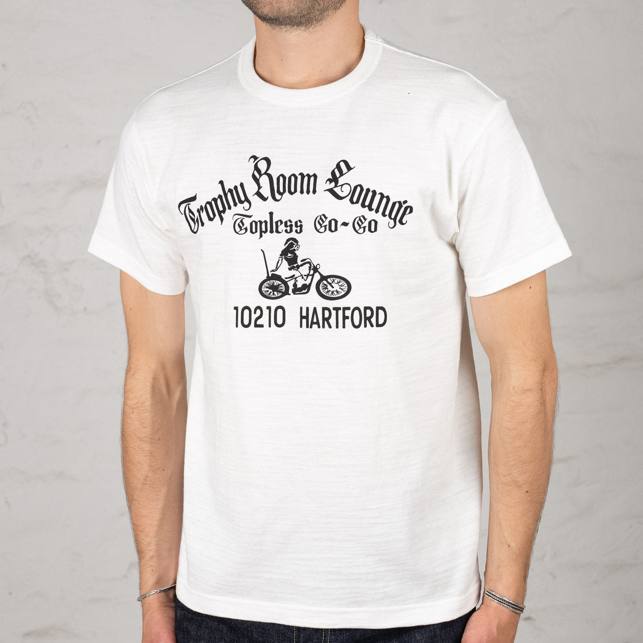 Athletic T-Shirt "Trophy Room Lounge" White