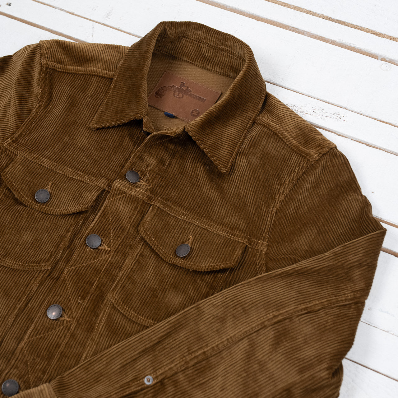 Freenote Cloth Classic Trucker Jacket Gold Corduroy, Flat Lay, Detailansicht Kragen