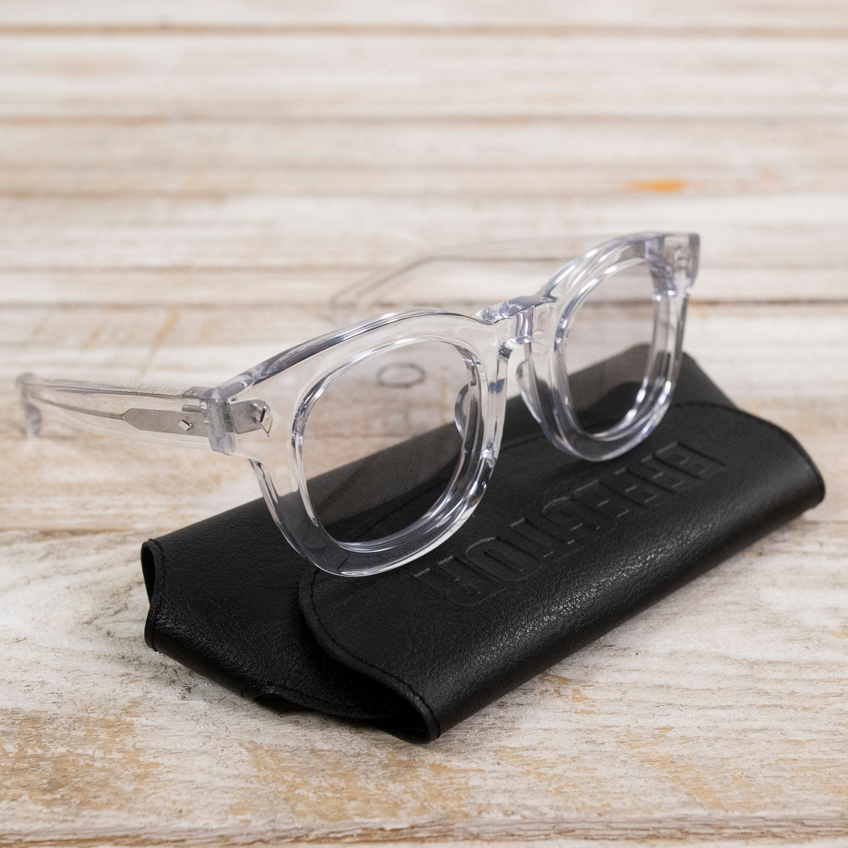 Comodo Clear/Grau