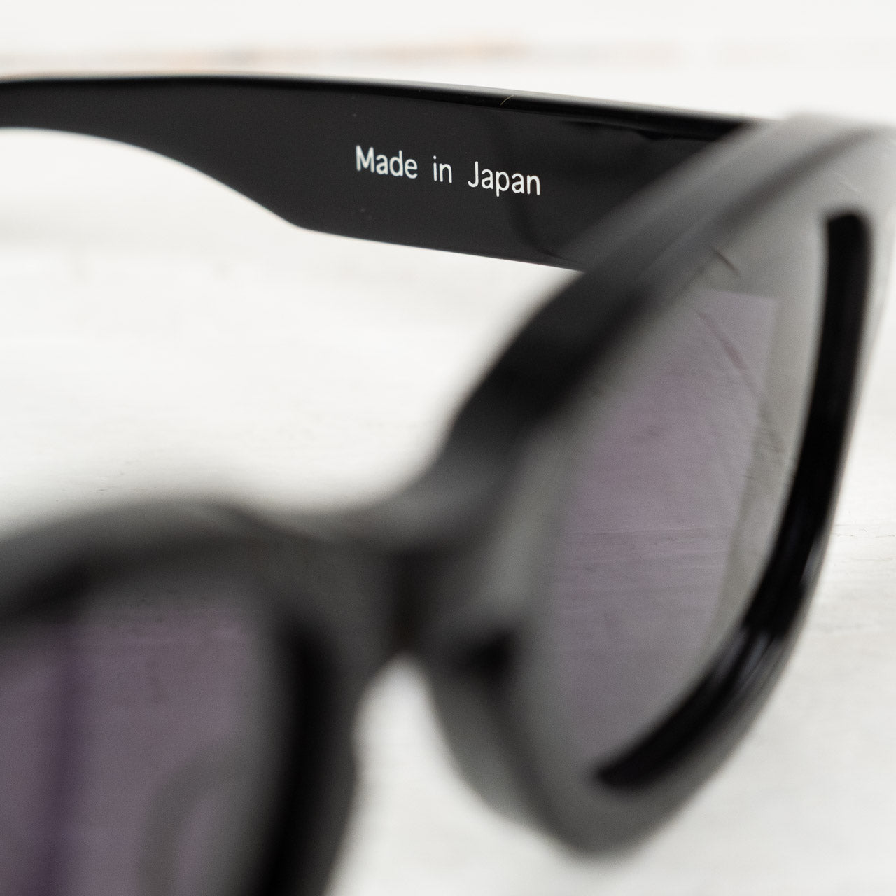 Afterbeat Sunglasses Black/Dark Grey