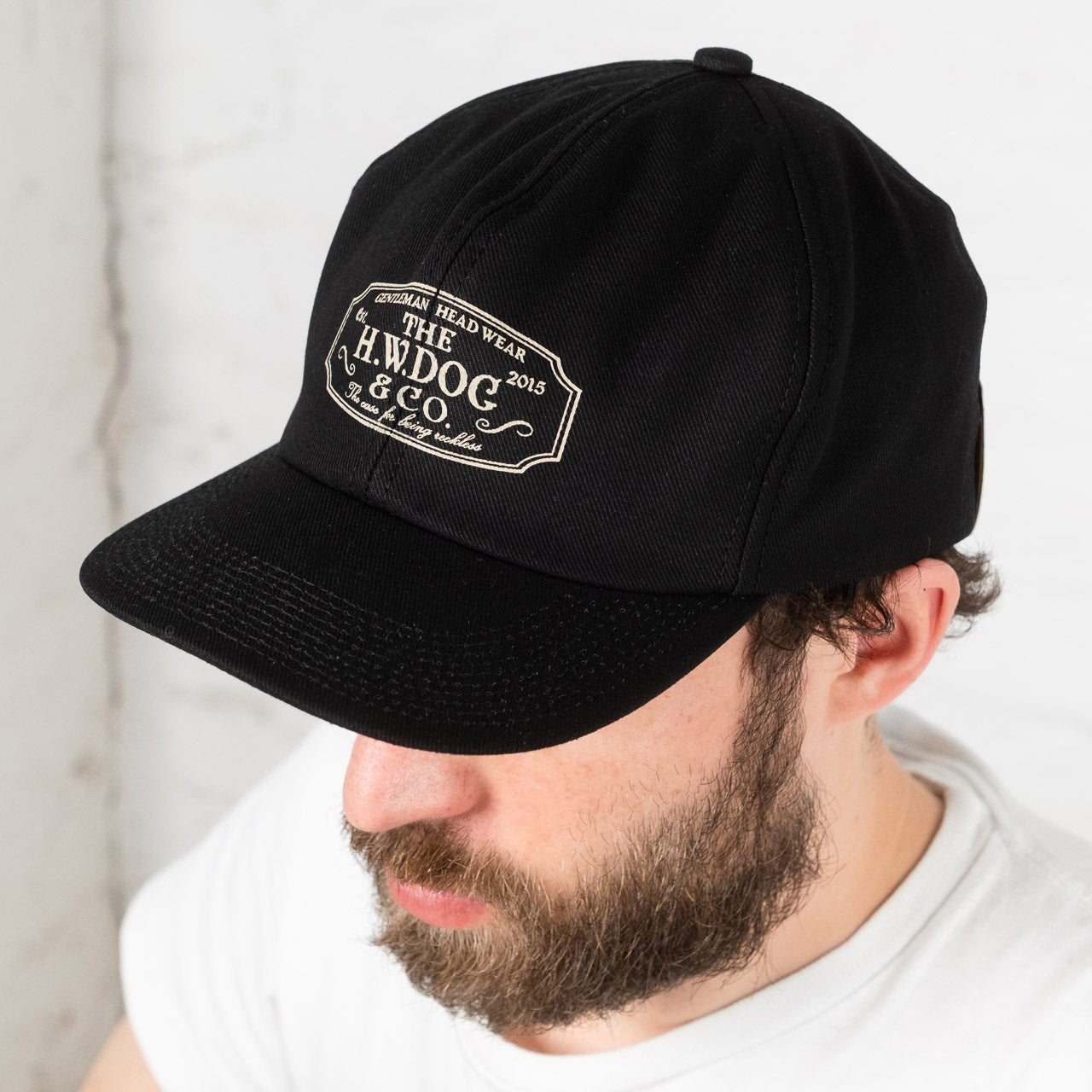 The H.W. Dog & Co. Trucker Cap Schwarz