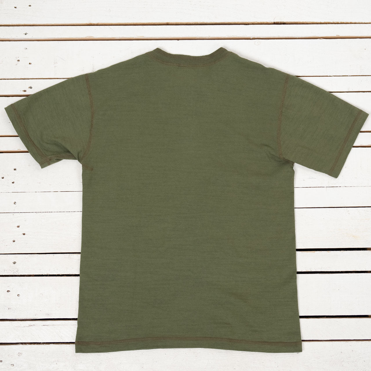 Slub Yarn Henley Neck T-Shirt Oliv
