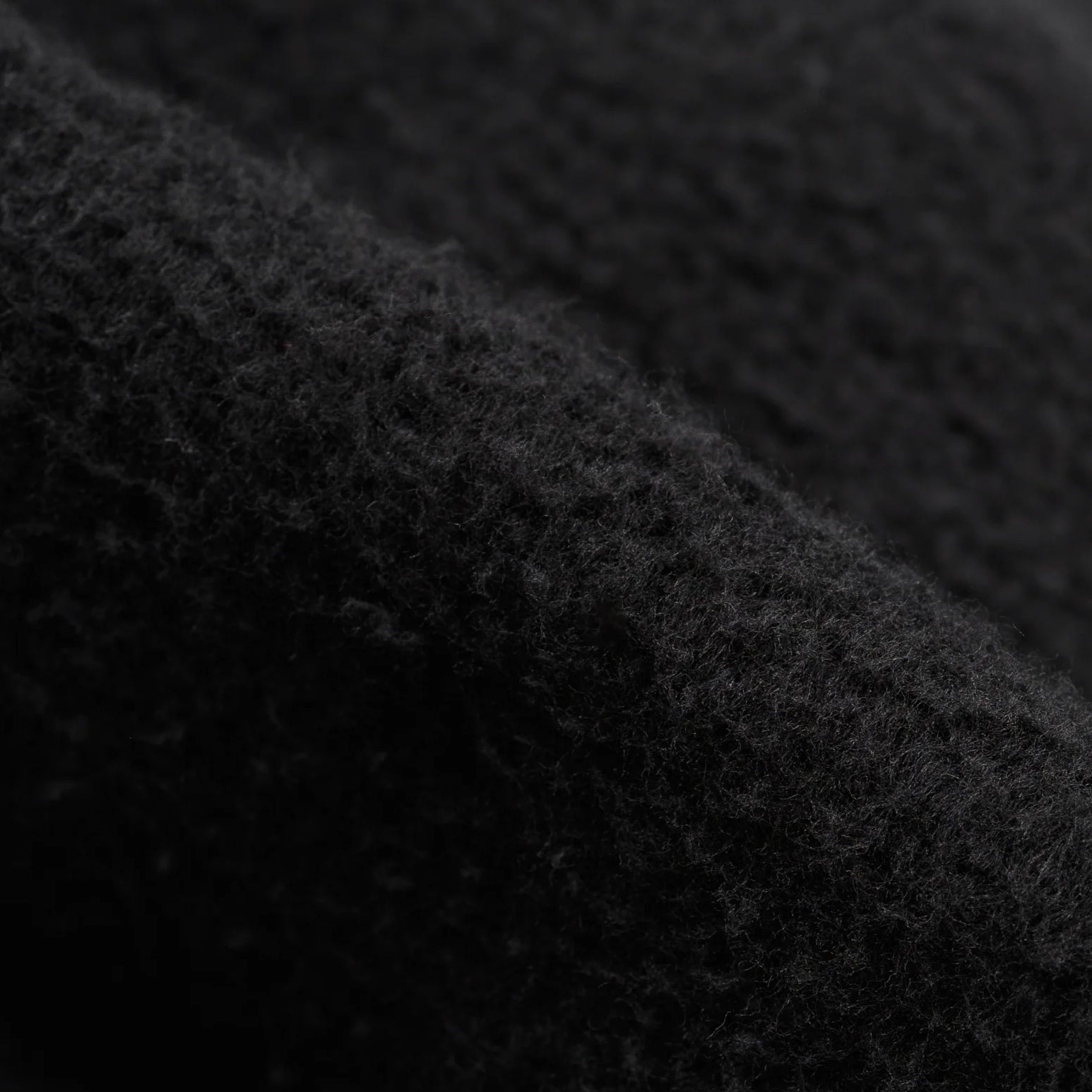 IHSW-49-BLK 14 oz. Ultra Heavy Loopwheel Hoodie Black