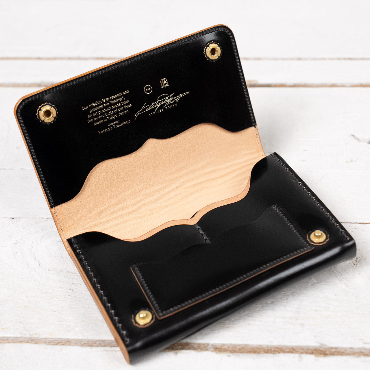 Middle Truckers Wallet Cordovan Leather Schwarz