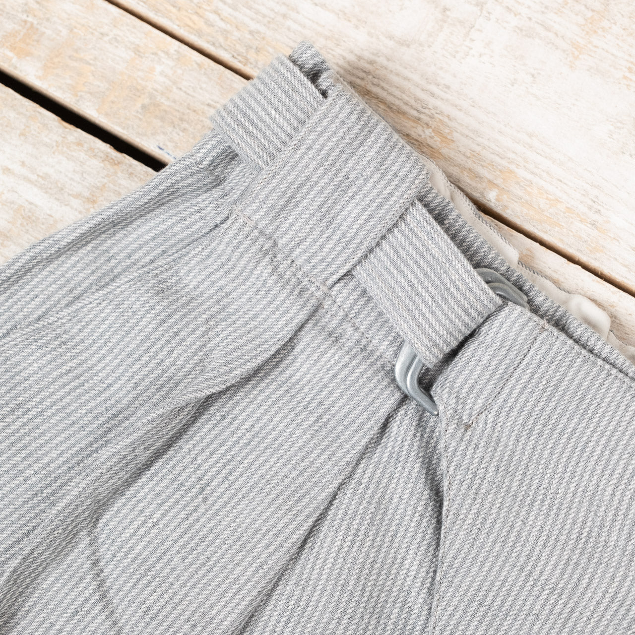 Oblique Shorts Linen Serge Light Grey Striped