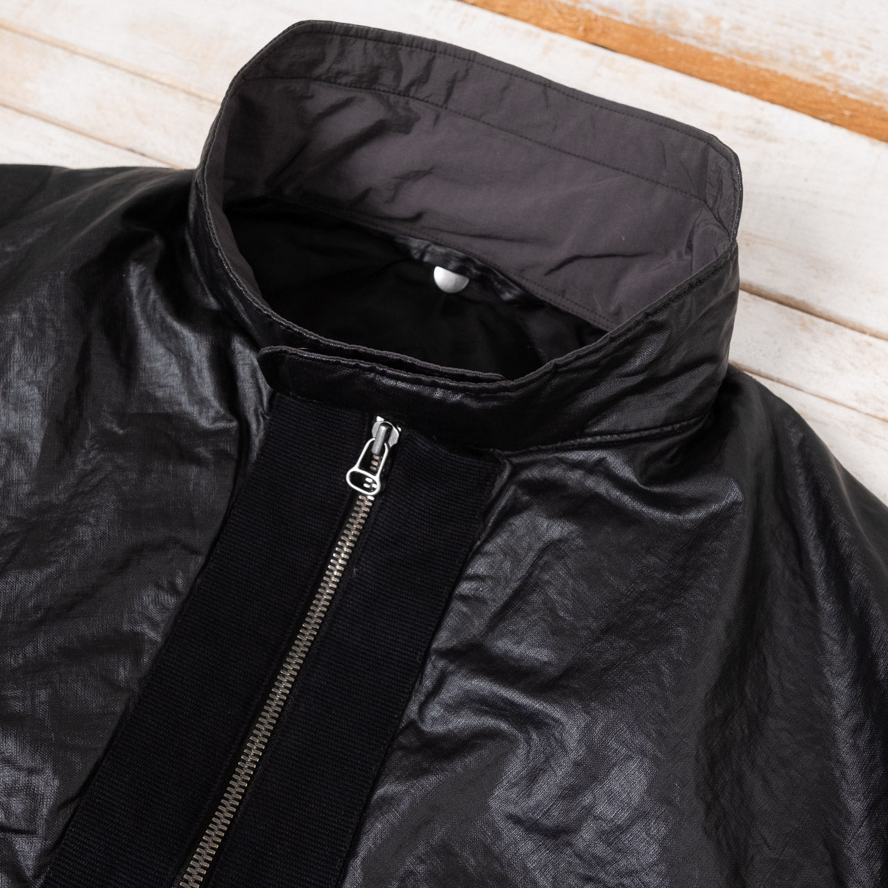 Pelican Jacket Black