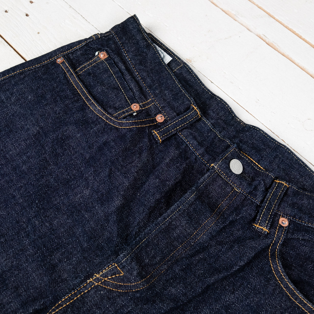 0415 13,5 oz. Straight Fit Jeans