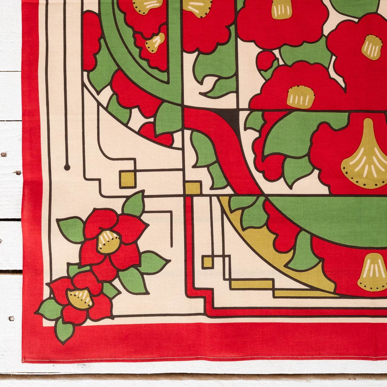 Bandana "Showa Tsubaki" 70x70 red