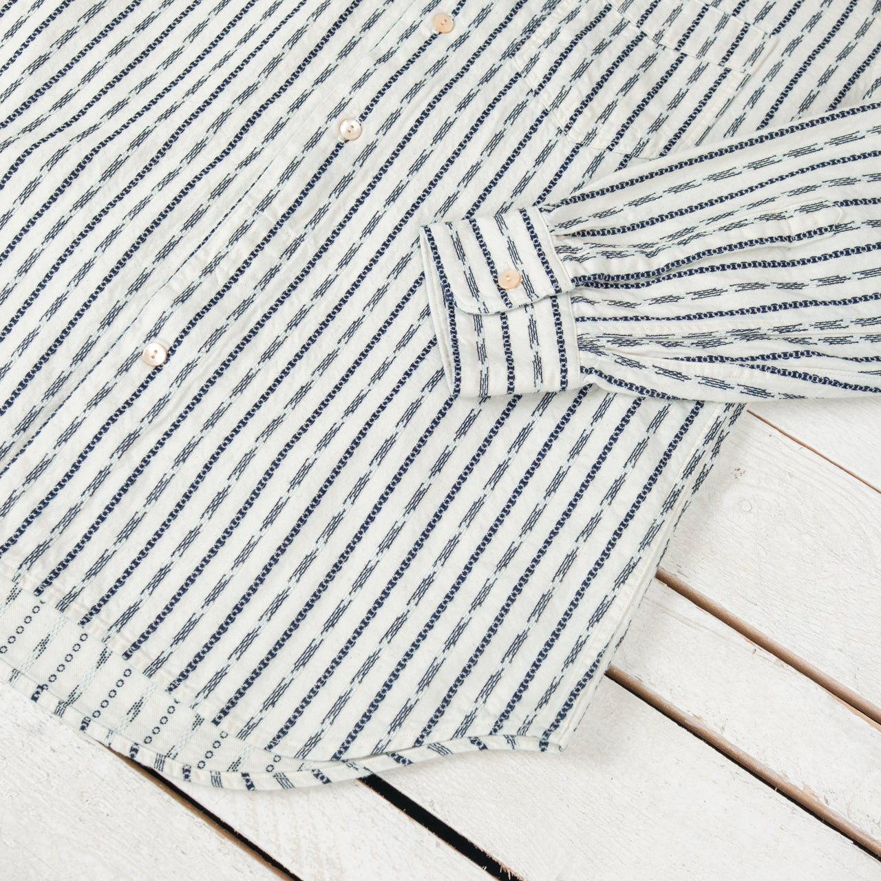 Classic Long Point Shirt Stripe