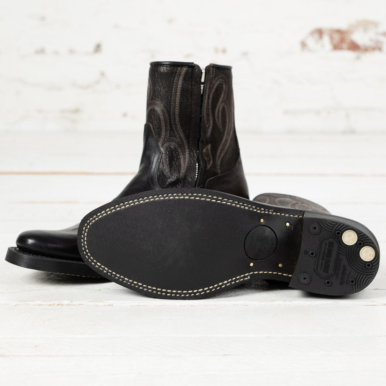 Loro Zip Black