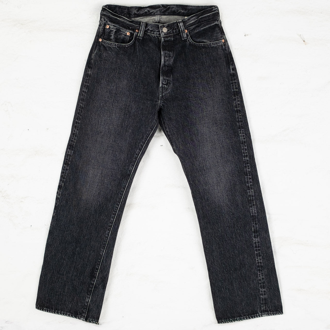 14.25 oz. Black Denim 1947 Hard Wash