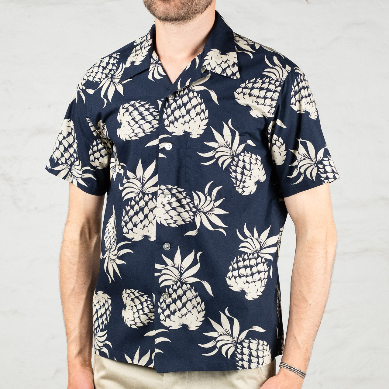 Duke Kahanamoku "Duke's Pineapple" Hawaiihemd Navy