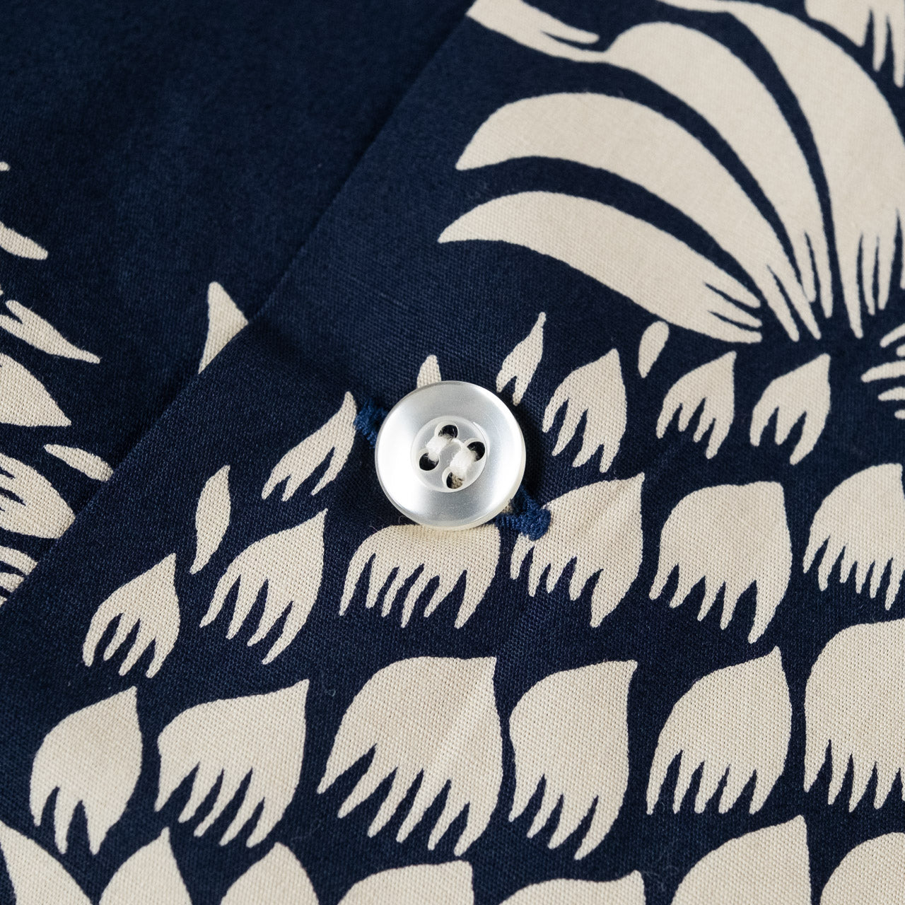 Duke Kahanamoku "Duke's Pineapple" Hawaiihemd Navy