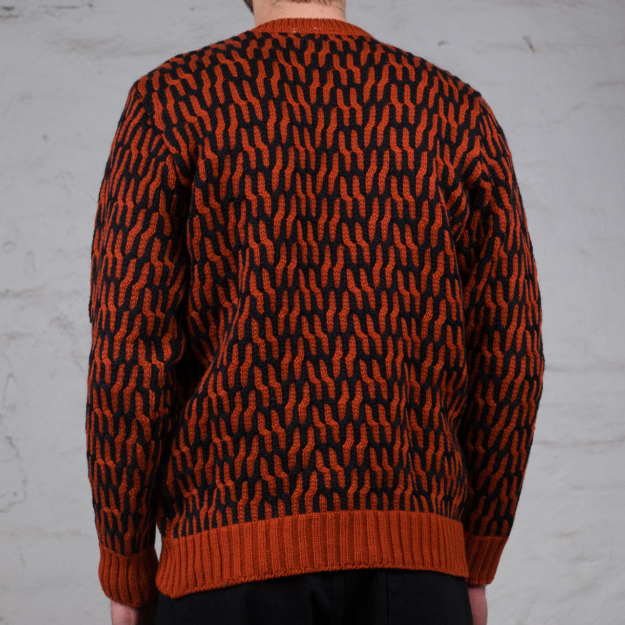Permuted Cable Pullover Pimento/Black