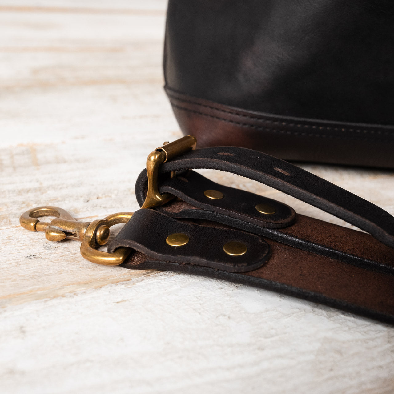 Nelson 2Way Bag Schwarz