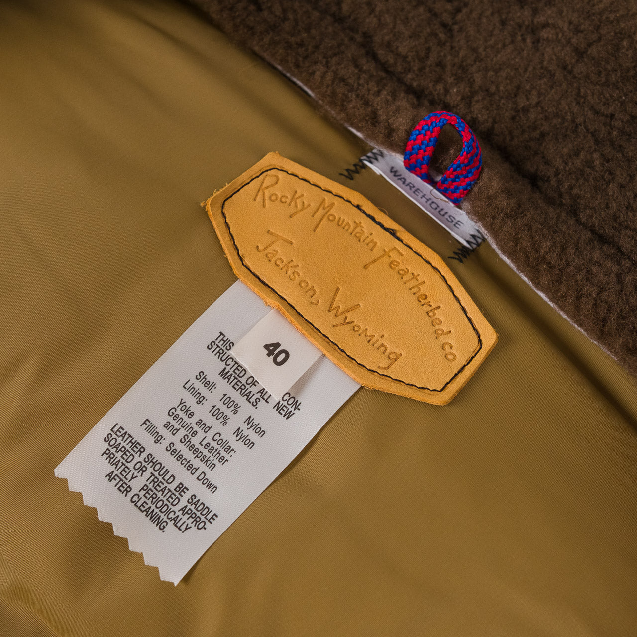 Rocky Mountain x Warehouse Christy Down Vest Schwarz