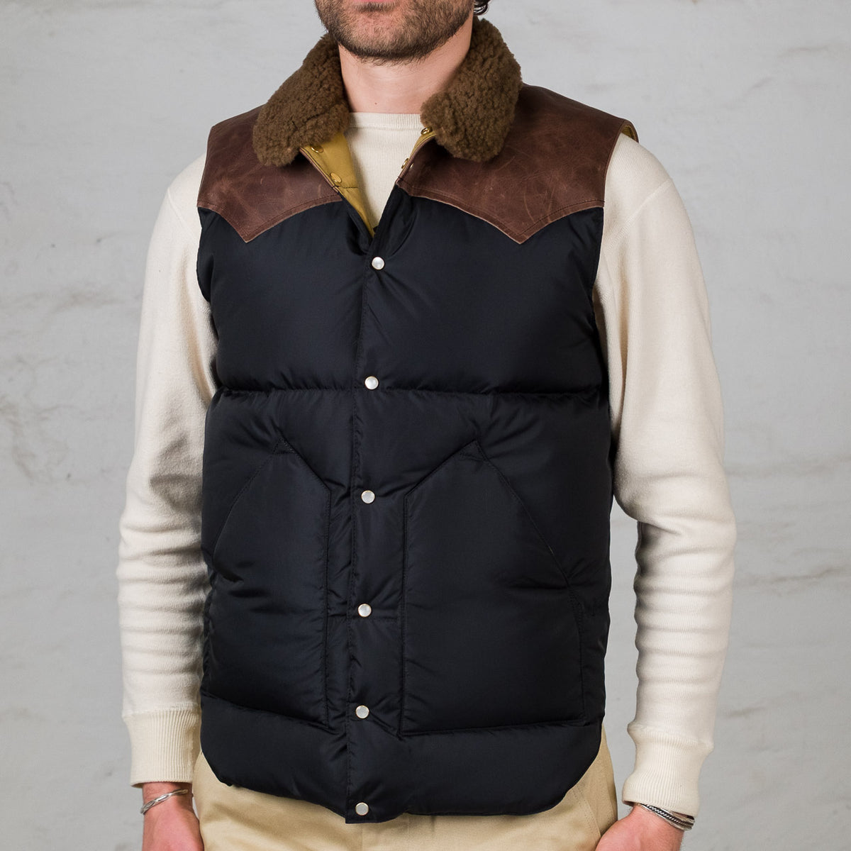 ROCKY MOUNTAIN Christy Vest 襟ムートン ダウンベスト Rocky Mountain 