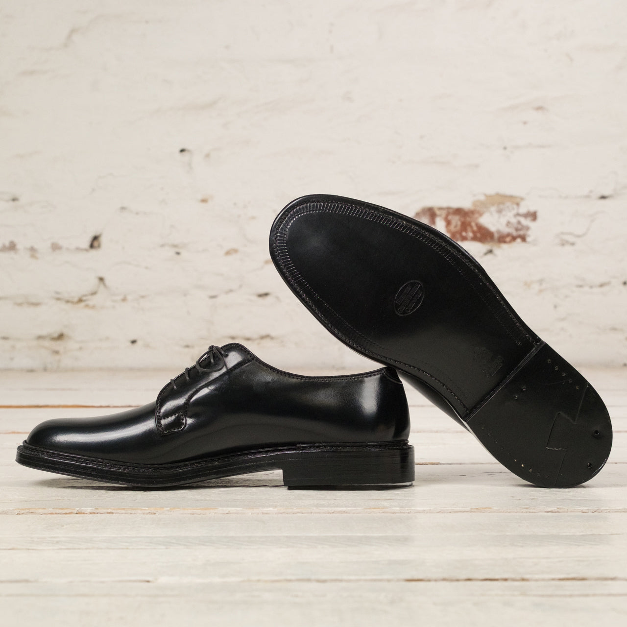 Plain Toe Blucher Cordovan Schwarz
