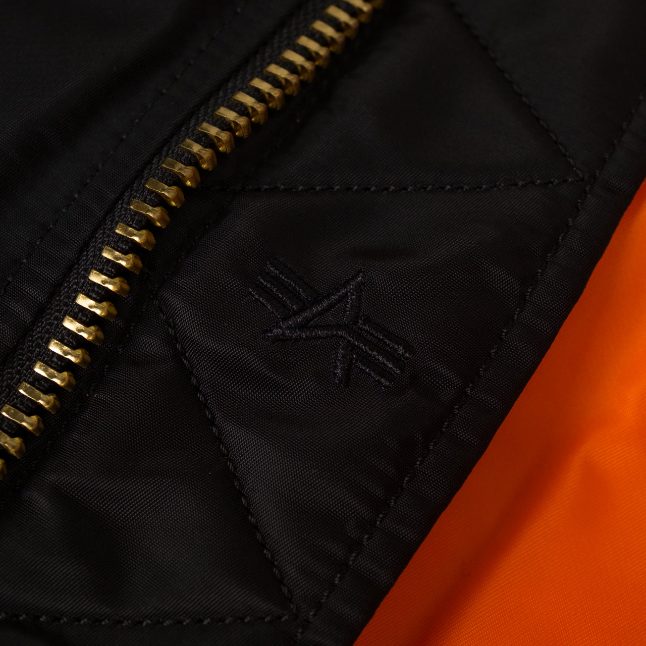 MA-1 Heritage Bomber Jacket Minimalist Edition Schwarz