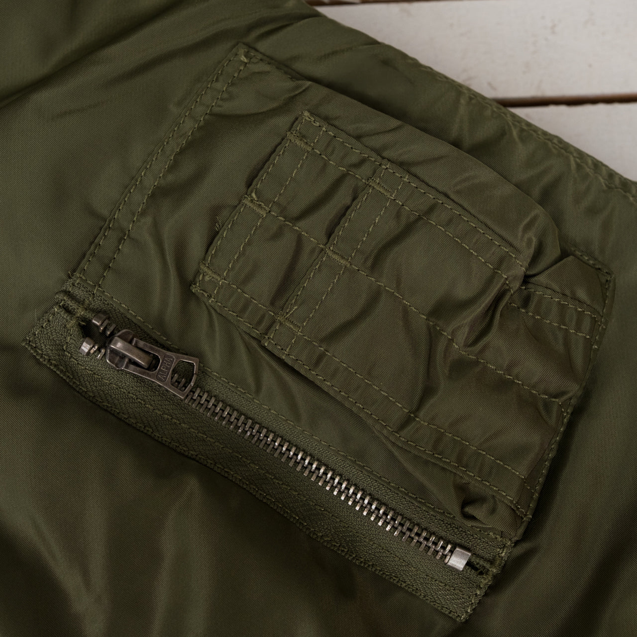 Veste N-3B VF 59 Édition Minimaliste Olive