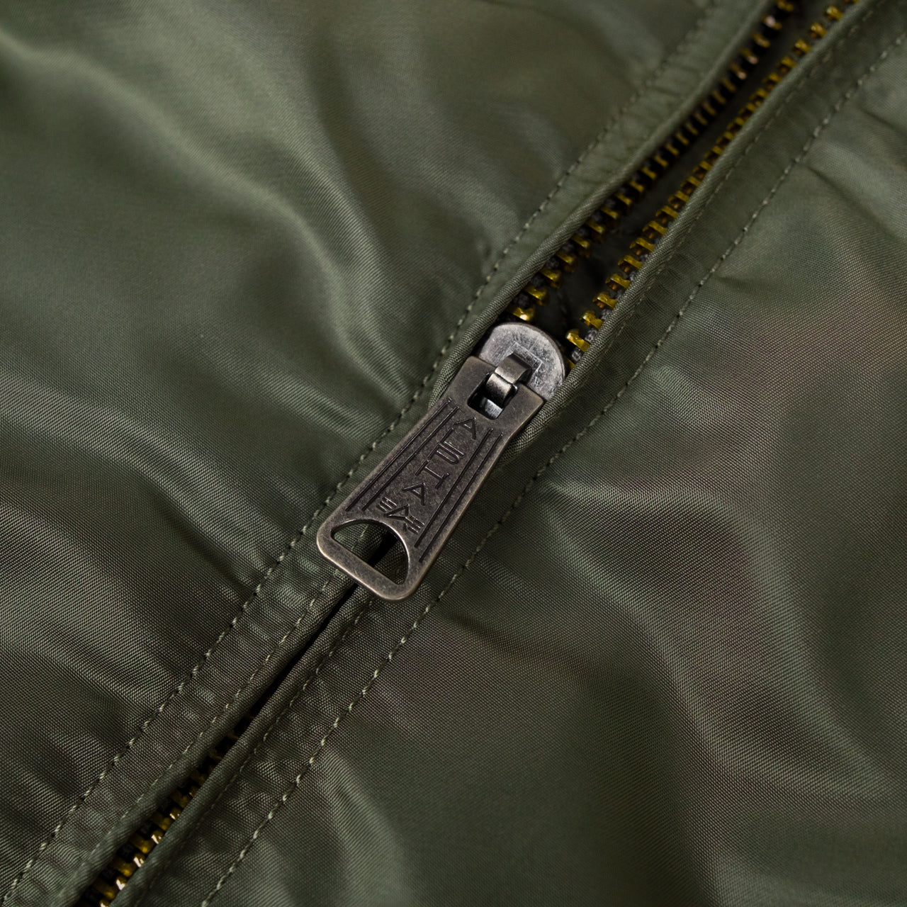 MA-1 VF 59 Vintage Fit Bomber Minimalist Edition Oliv