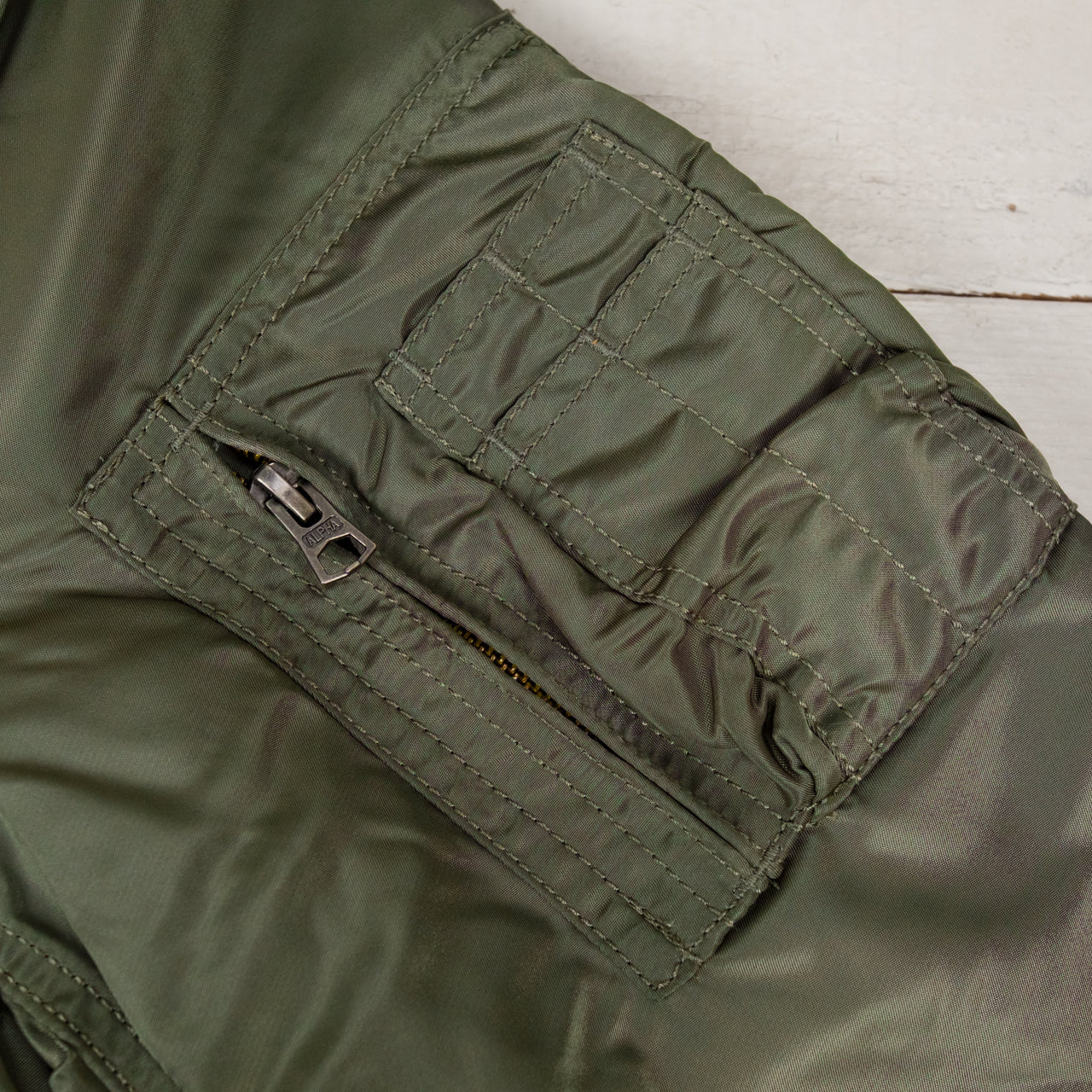 MA-1 VF 59 Vintage Fit Bomber Minimalist Edition Oliv