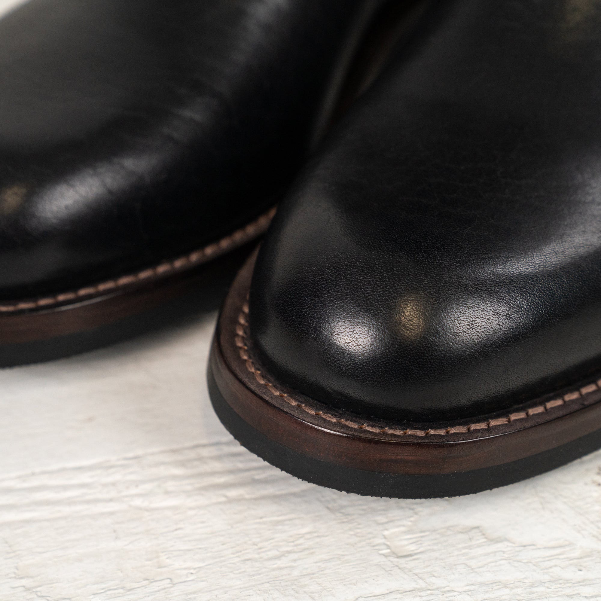 11,0" Detonator 902 Horsehide Schwarz