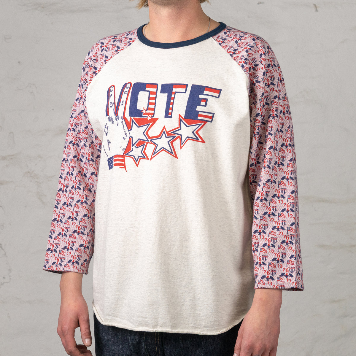 Raglan Tee VOTE Print Vanilla