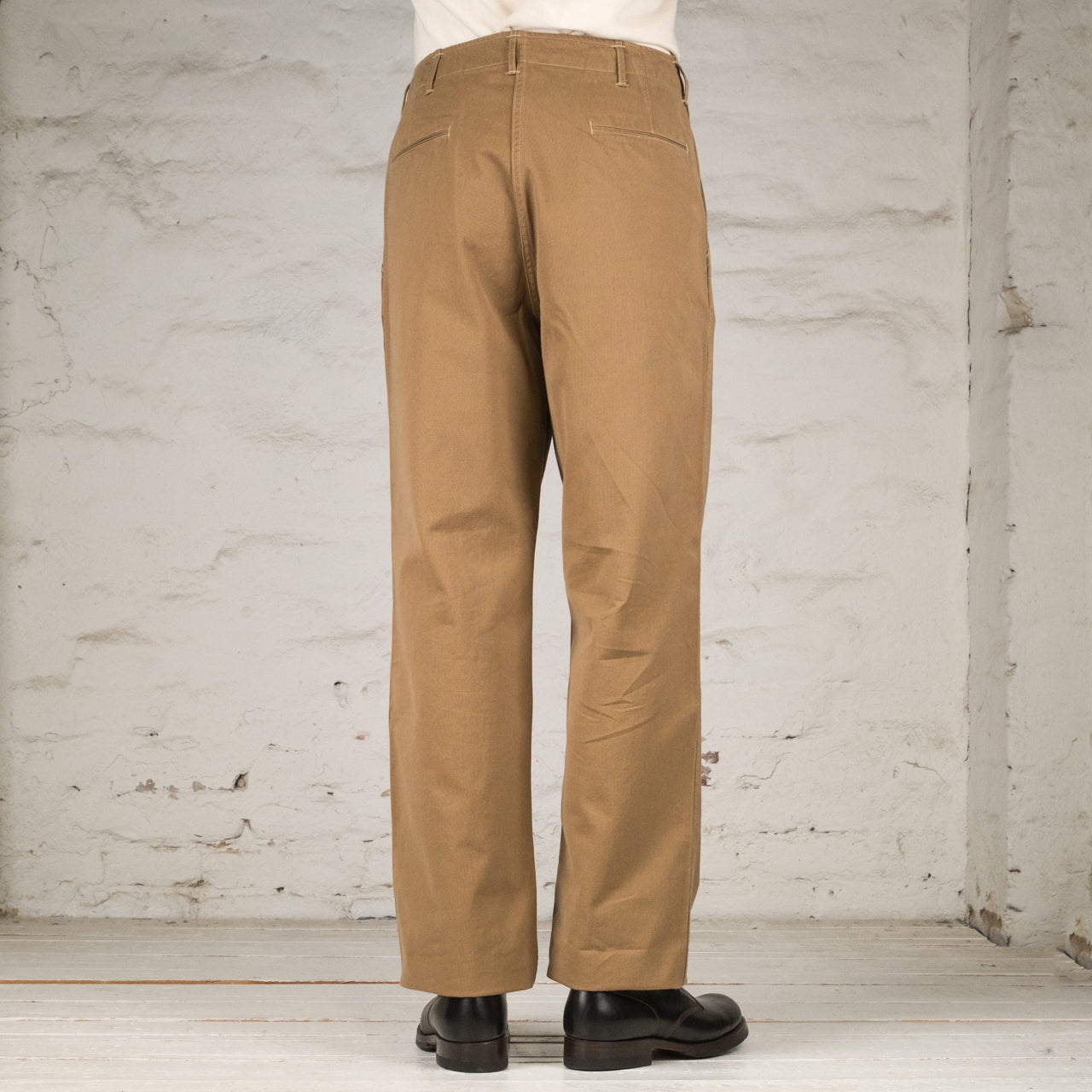 41 Chino en toile "Last Resort" kaki