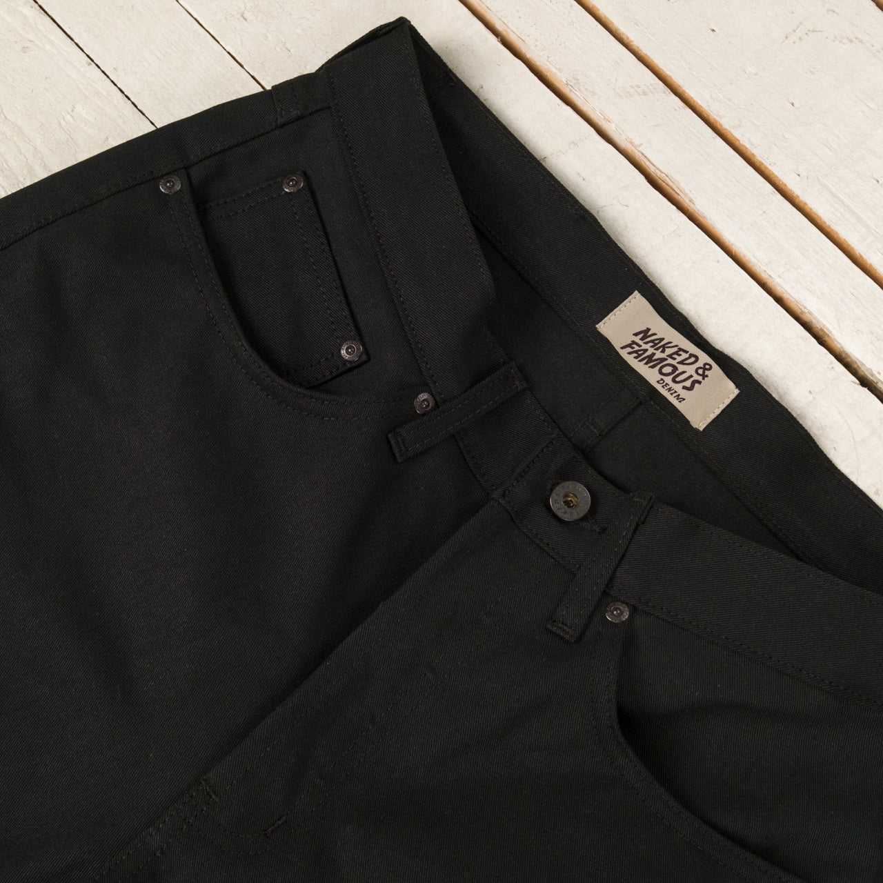 True Guy Selvedge Slacks Schwarz
