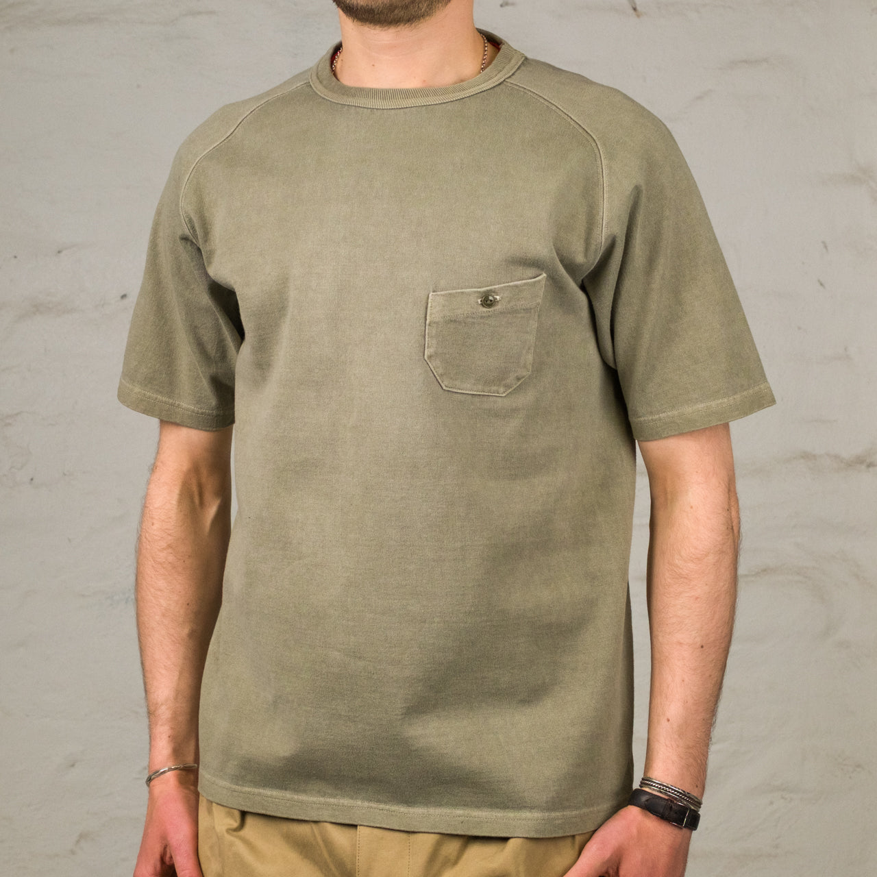 9,5 oz. Basic T-Shirt Pigment Dye