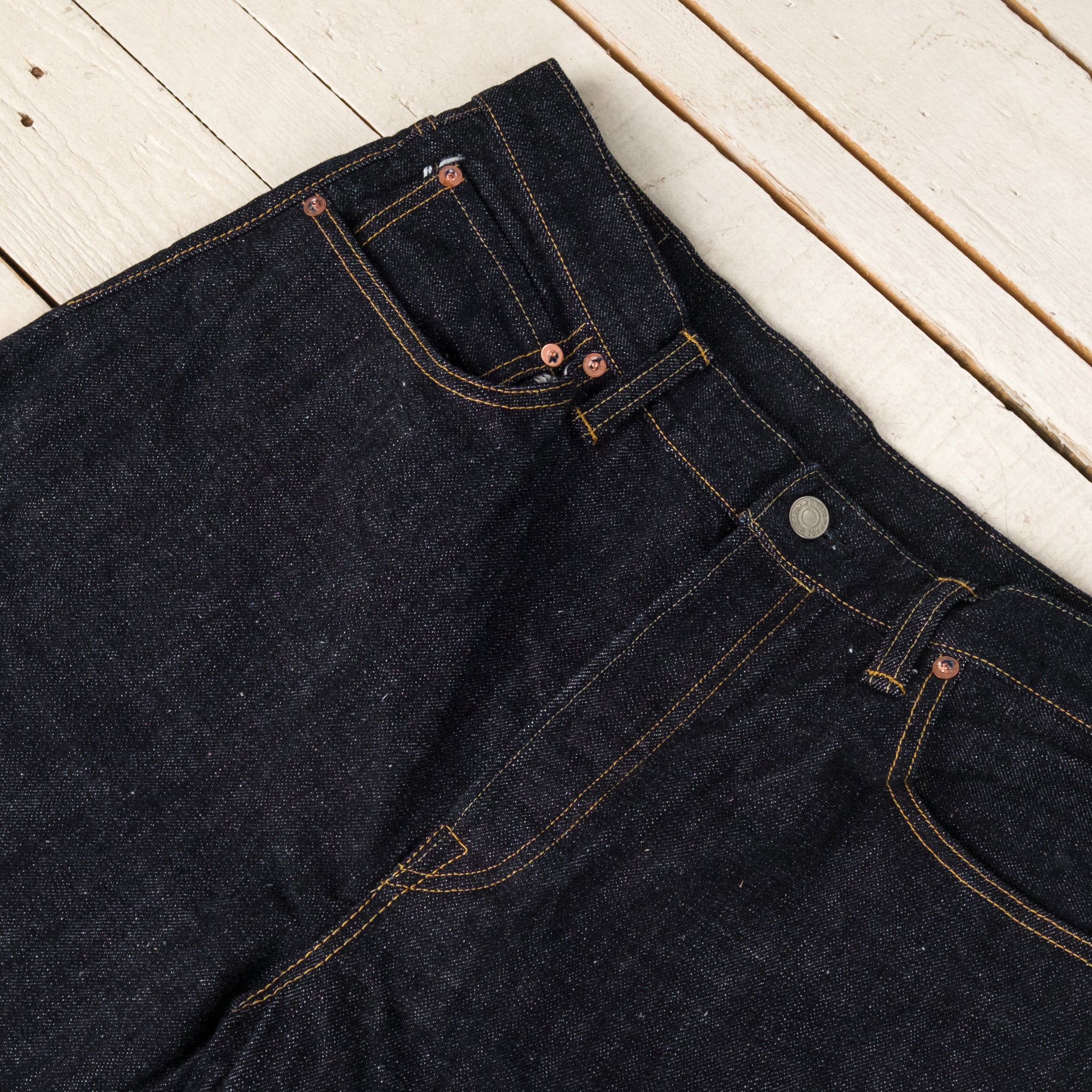 0411 15,5 oz. SLUB-NEP DENIM STRAIGHT FIT JEANS