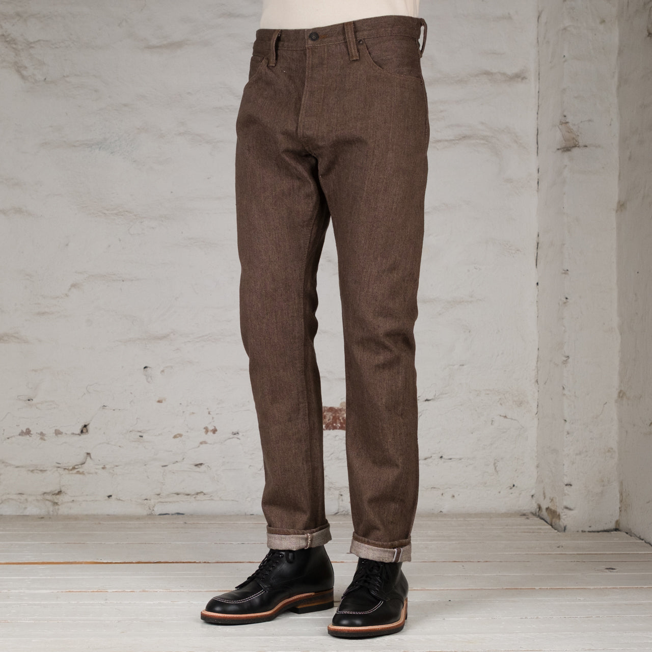 14 oz. Brown Warp Selvedge Relaxed Tapered