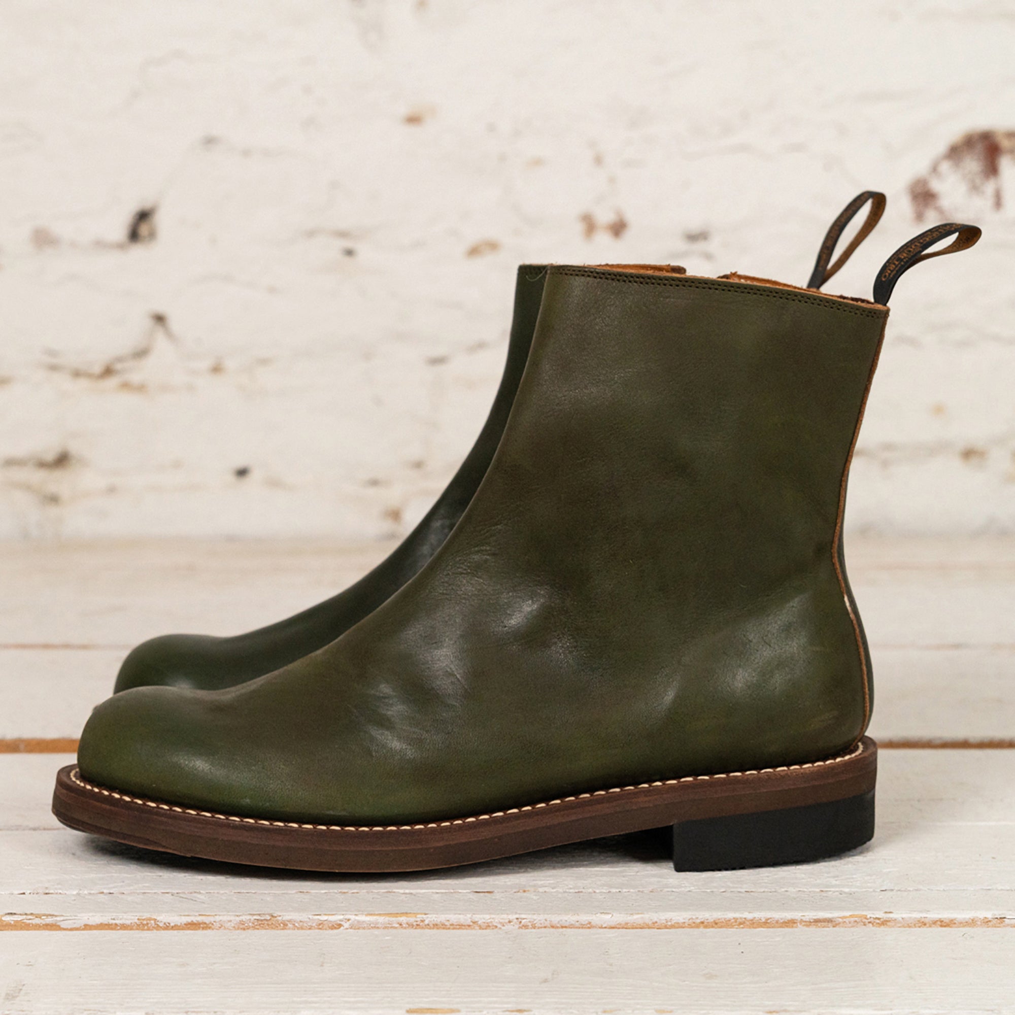 Casper Green Horsehide