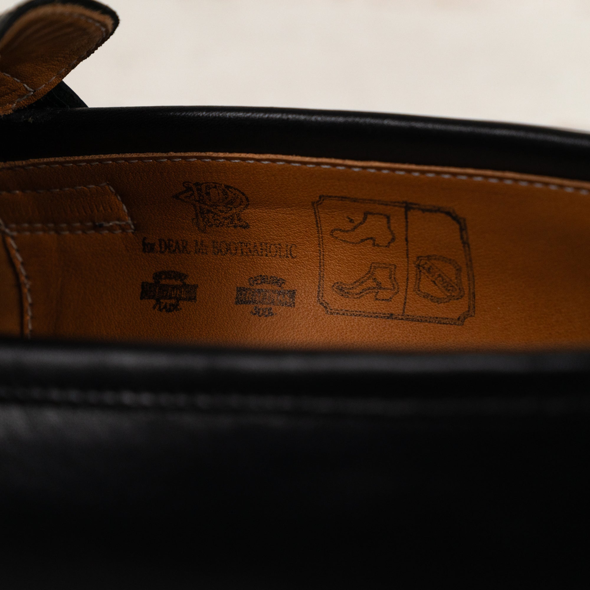 IN'EI Loafer Black Dutch Box Calf