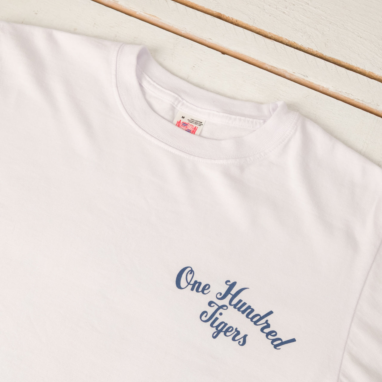 "One Hundred Tigers" T-Shirt Weiß
