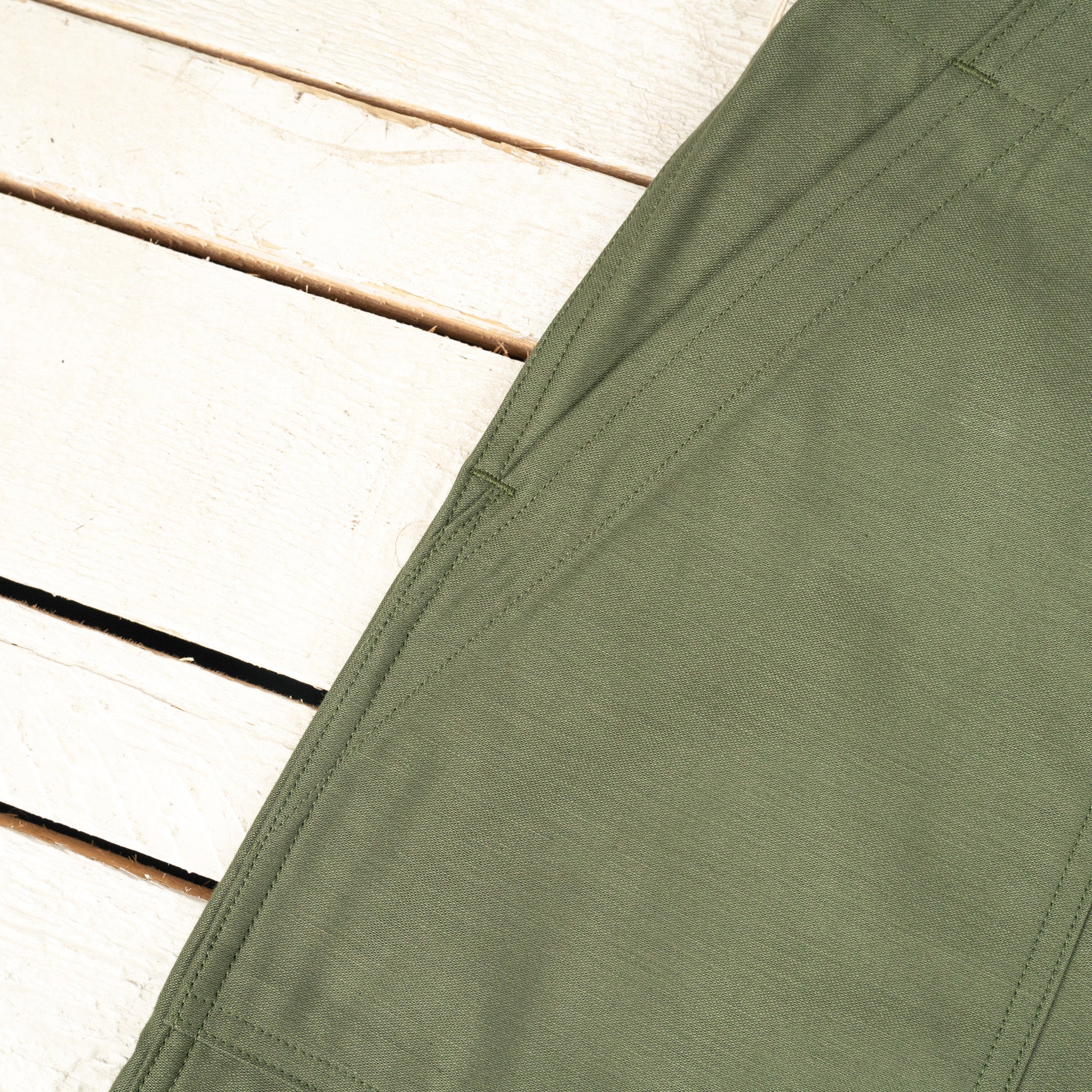 Utility Short Coton Satin Olive