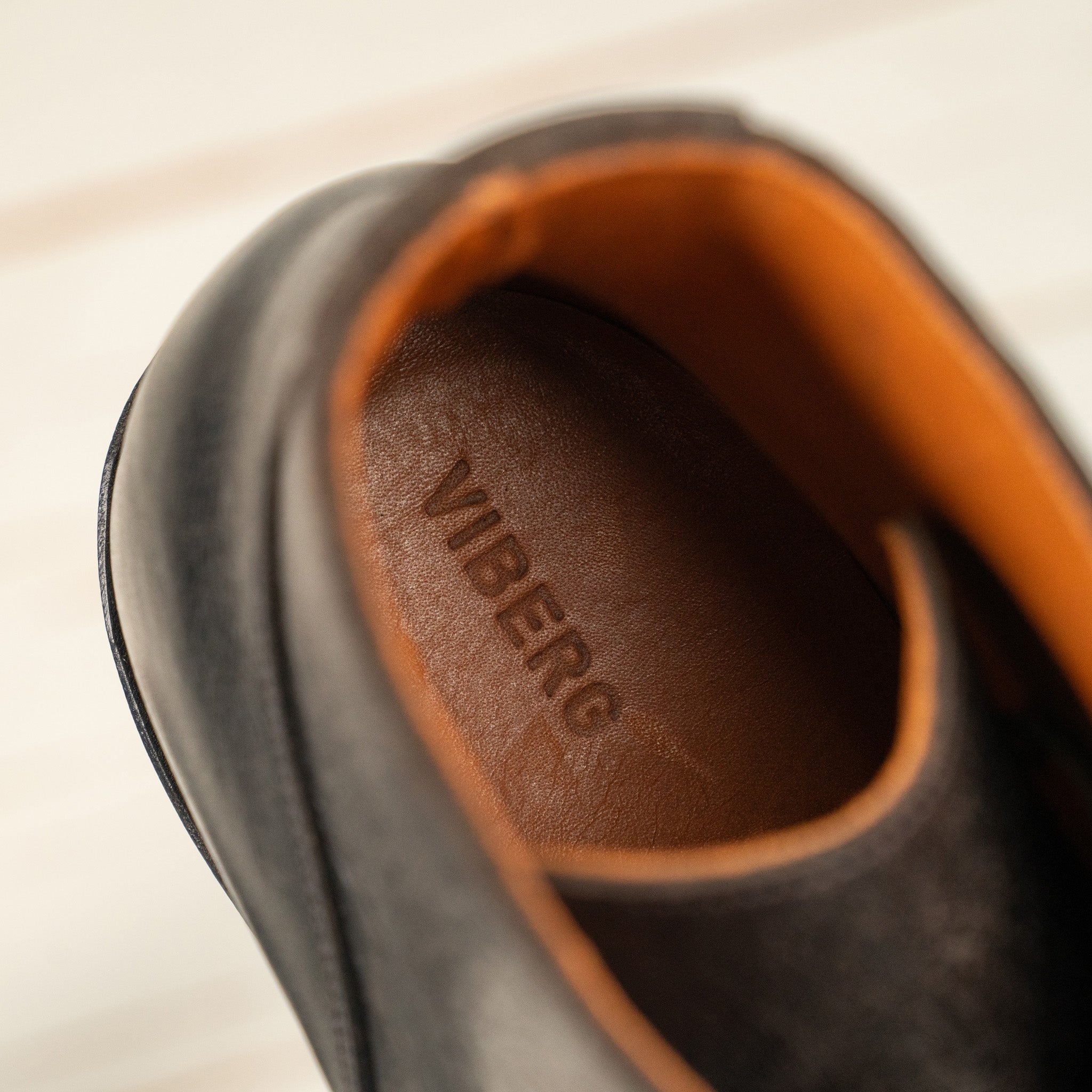 Service Boot 310 Kudu Dark Brown