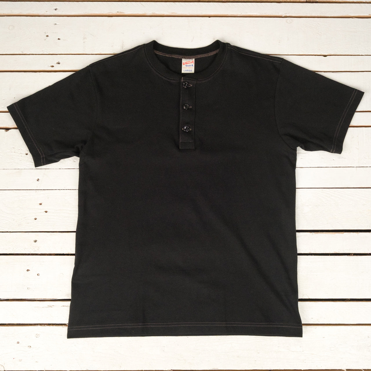 T-shirt Henley à col zippé noir