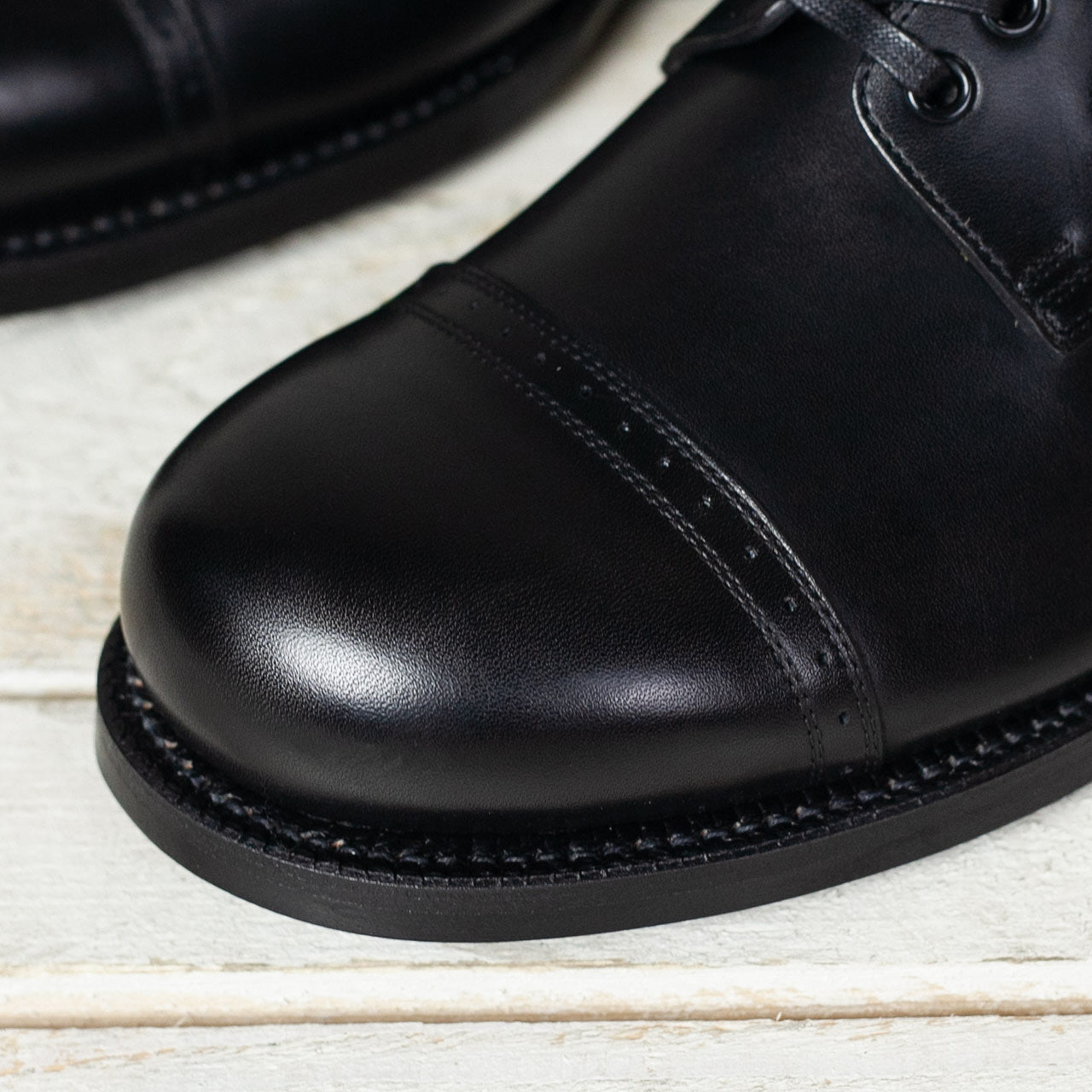 Army Last Mid Cut Dress Boot Schwarz
