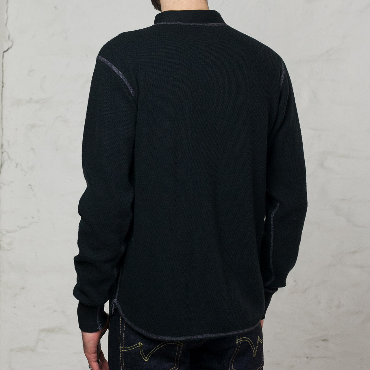 BR68130 Thermal Henley L/S Schwarz