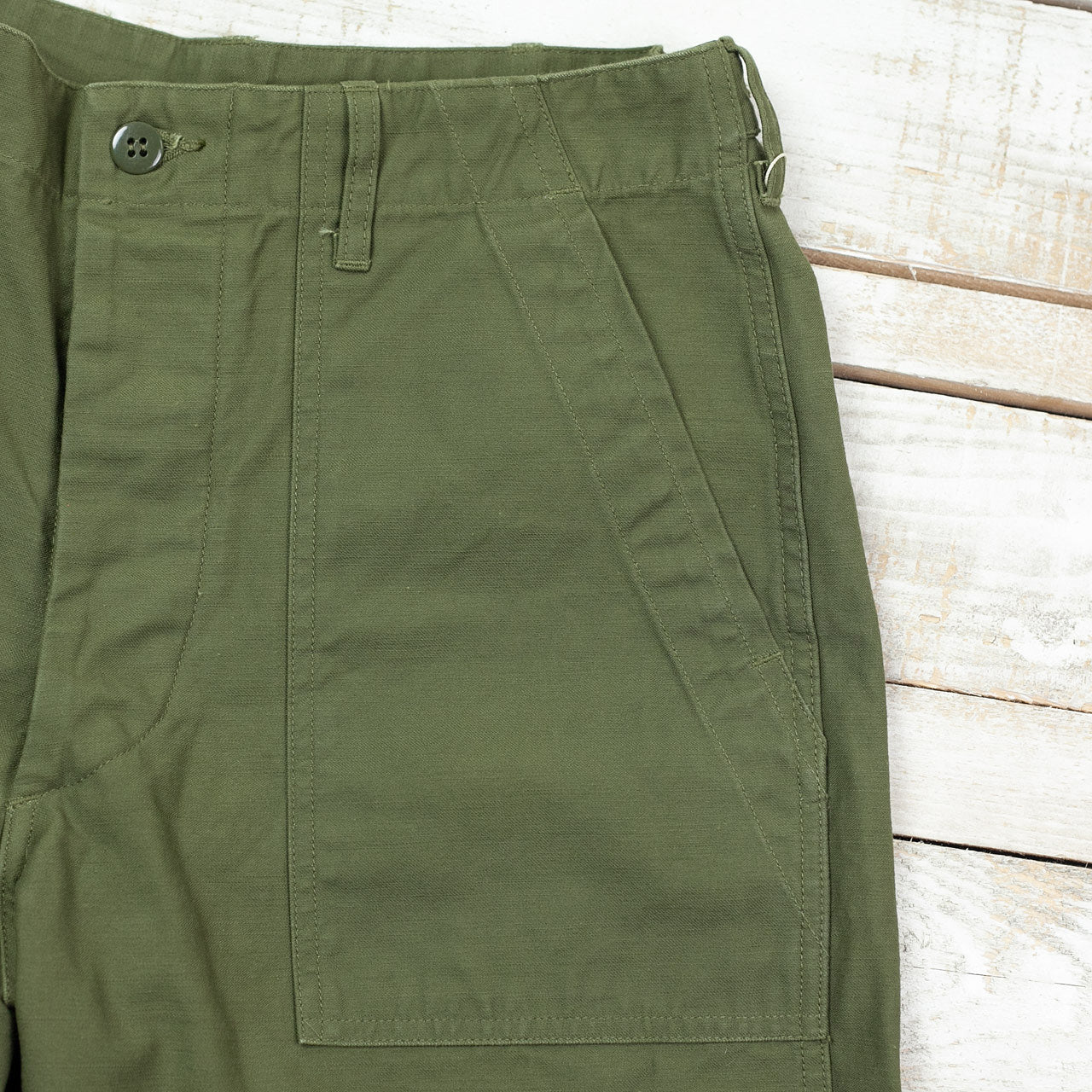BR51735 OG-107 Fatigue Shorts Oliv