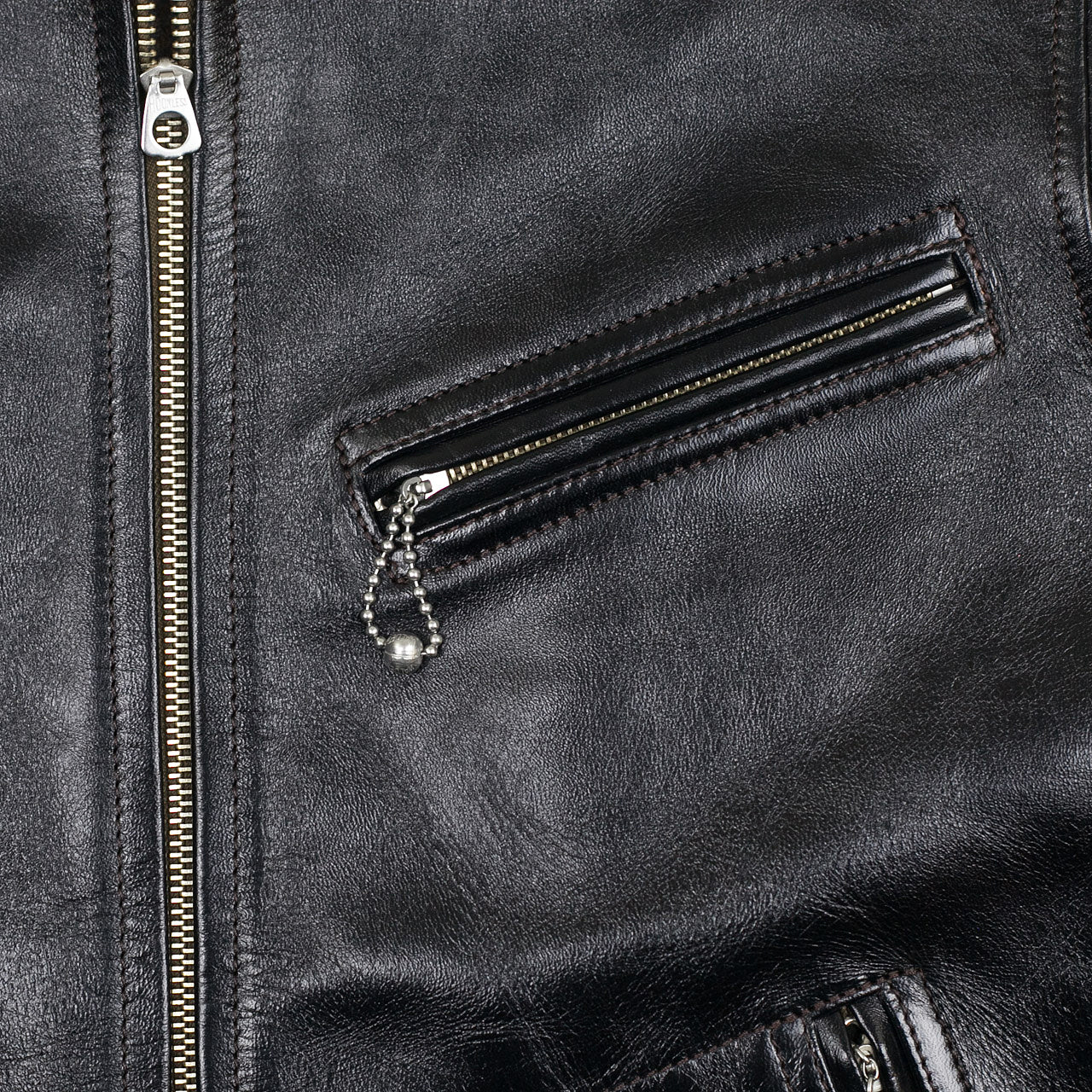 Pferdelederjacke „Hugging The Curve“ Schwarz