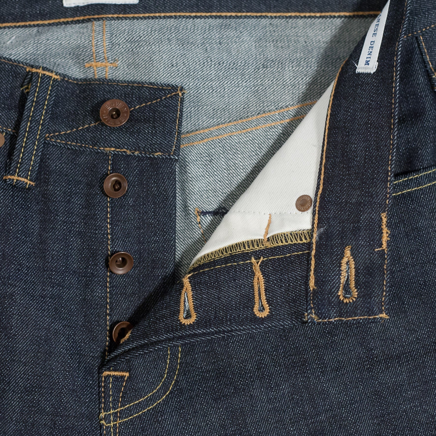 ED-47 Regular Straight Red Listed Selvedge