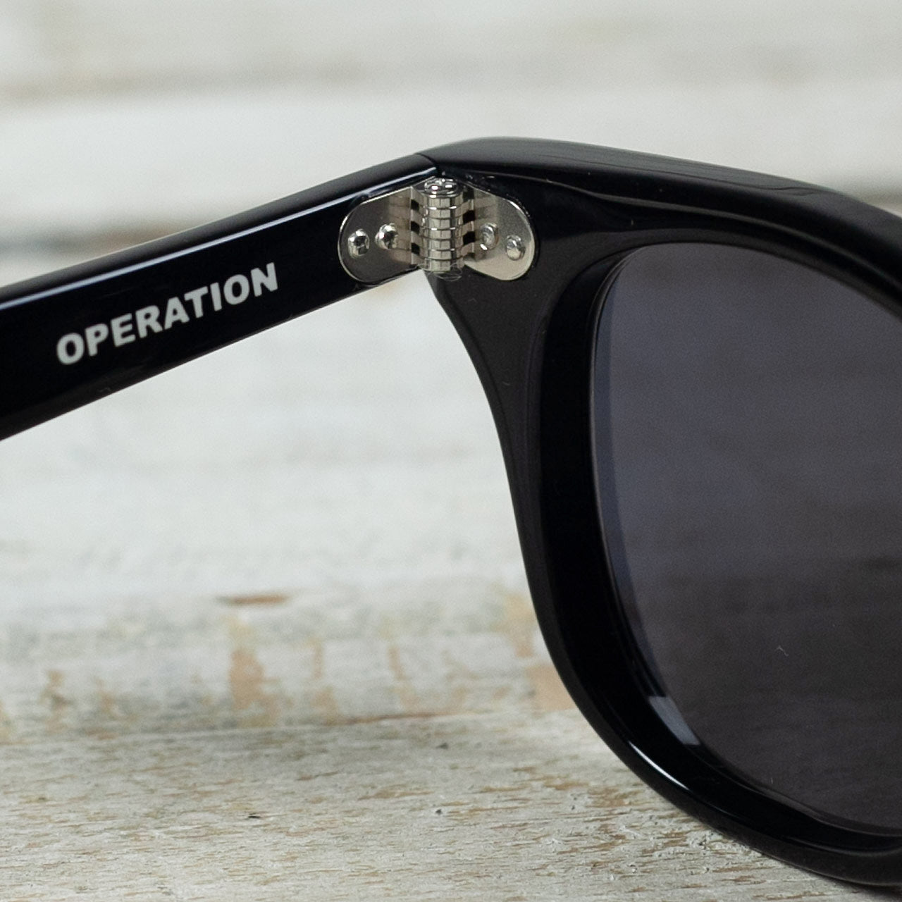 The real McCoy's X Effector Operation Sonnenbrille