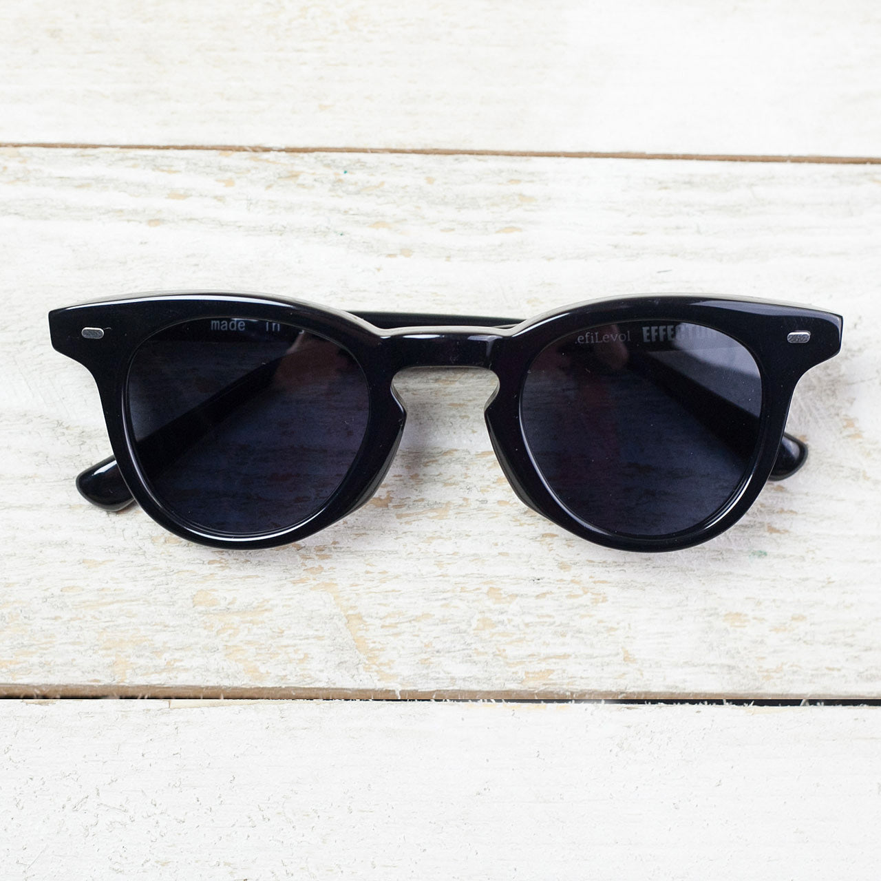 AW x Efilevol Sonnenbrille Schwarz Dunkelgrau