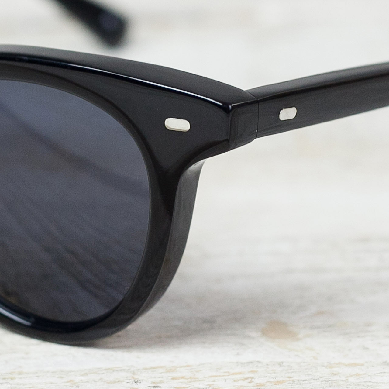 AW x Efilevol Sonnenbrille